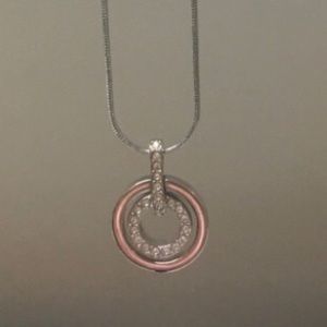 💎 Swarovski Circle Pendant 💎